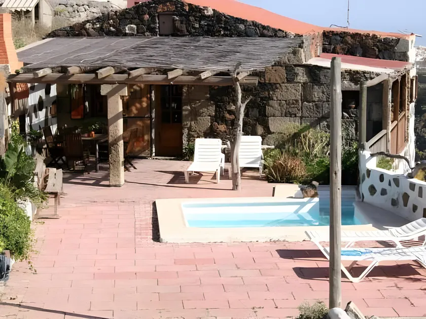 Casa Oronado - Image 1