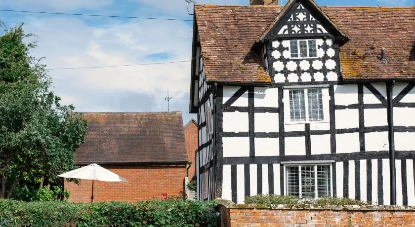 Locke's Cottage - Image 1