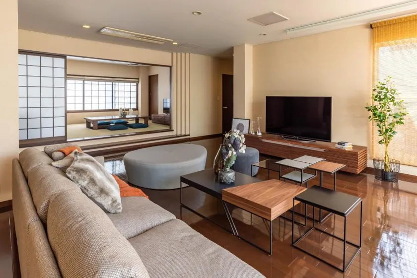 Bijou Suites AI PREMIUM - Image 1