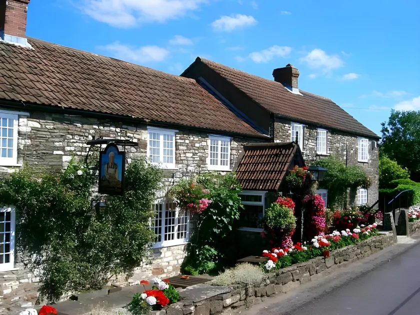 The Carpenters Arms - Image 1