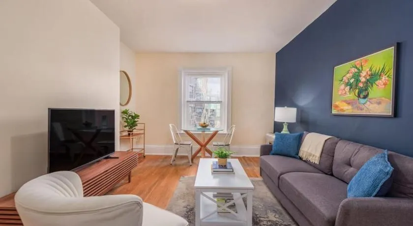 Wonderful Newbury 1 Bedroom - Image 1