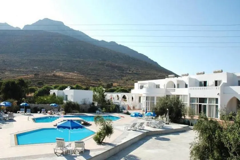 Eristos Beach Hotel - Image 1