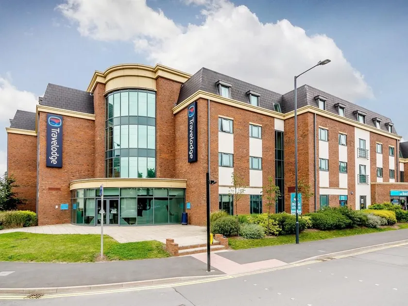 Travelodge Stratford Upon Avon - Image 1