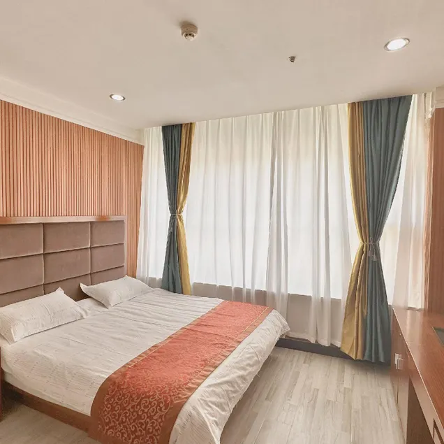 Xincheng Hotel - Image 1