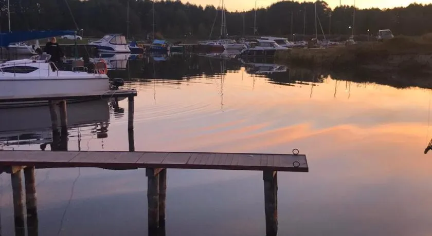 Domki Marina Niedźwiedzi Róg - Image 1