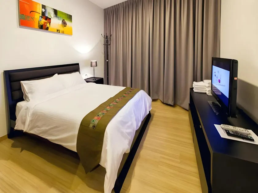 Luxfort 118 Service Suites - Image 1