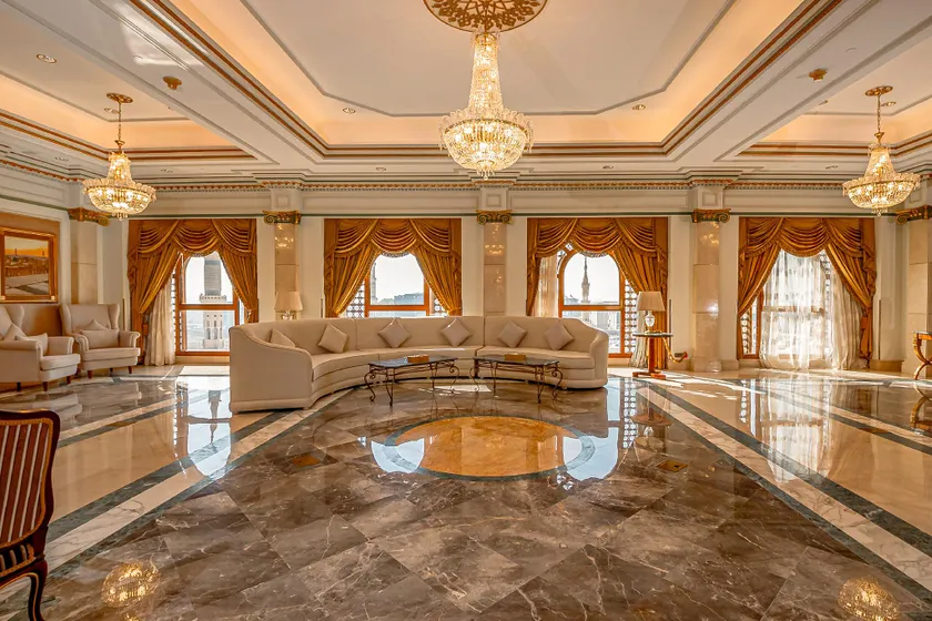 Dar Al Taqwa Hotel - Image 1