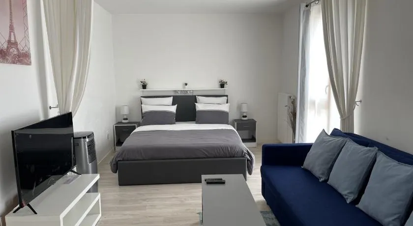 HOUSE COSY ONE - Image 1
