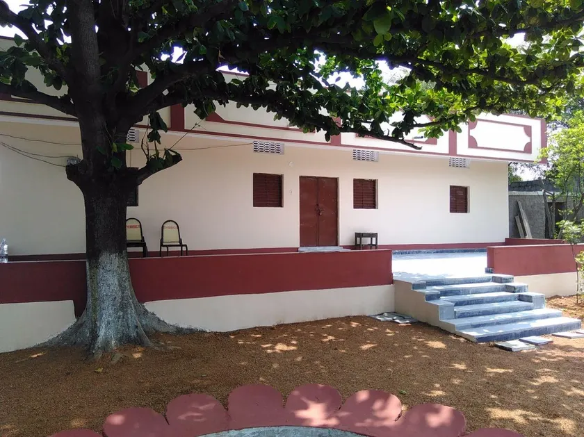 Real Village Farm House - Image 1