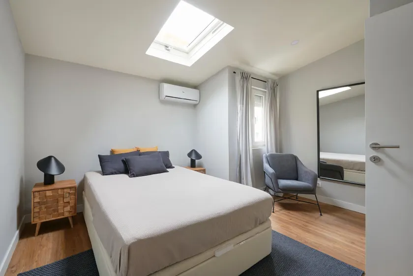 Modern 2bed Apt in Campolide near to Amoreiras - Image 1