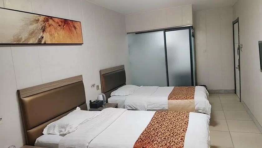 Kunyuanting Business Hotel (Qingdao North Railway Station Branch) - Image 1