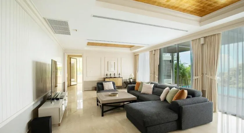 Luxury 5BR Sea View Villa - Koh Sirey - Image 1