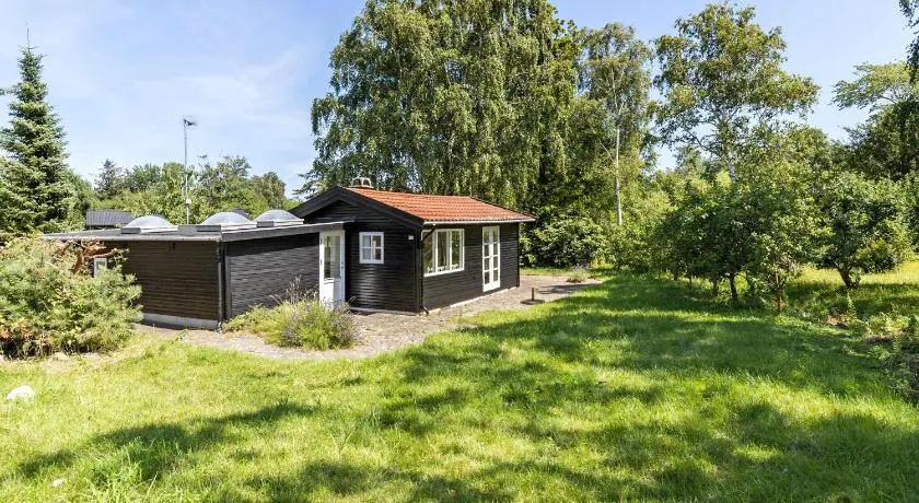 2 Bedroom Beautiful Home In Jægerspris - Image 1