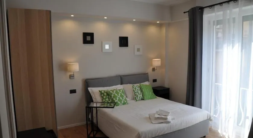 EVA LUXURY ROOMS CAGLIARI - Image 1