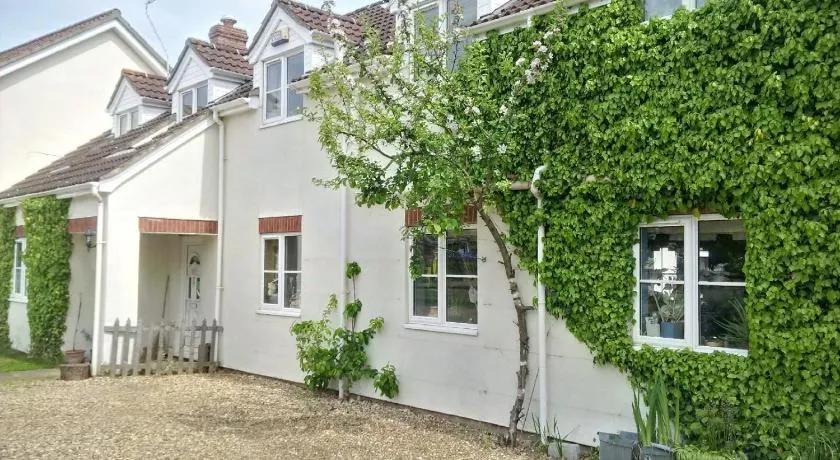 Hethersett Lodge - Image 1