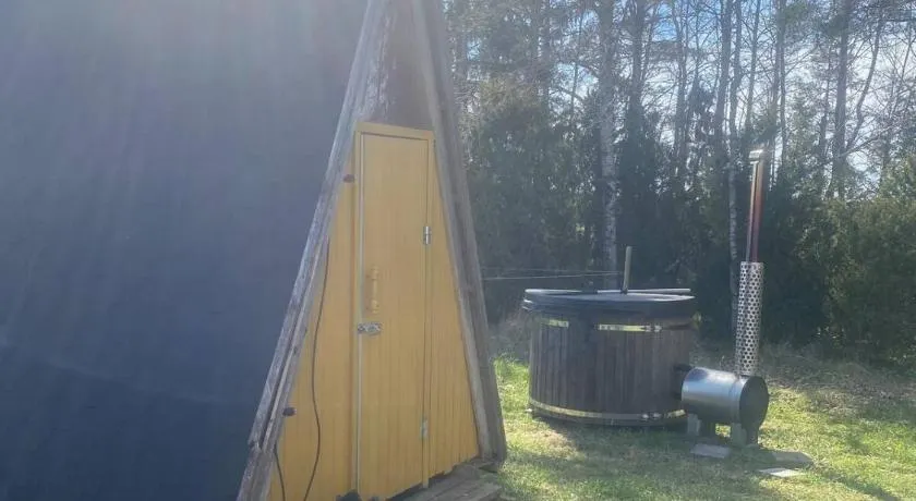 Triangle Cabin - Image 1