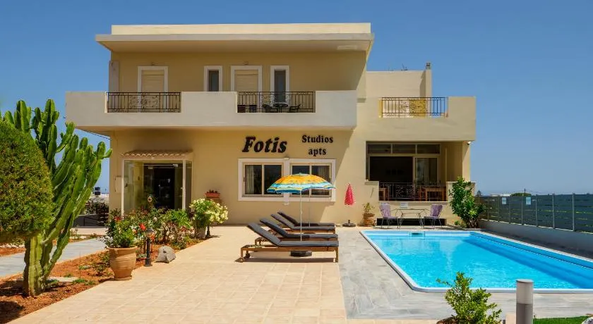 Fotis Studios Apartments - Image 1