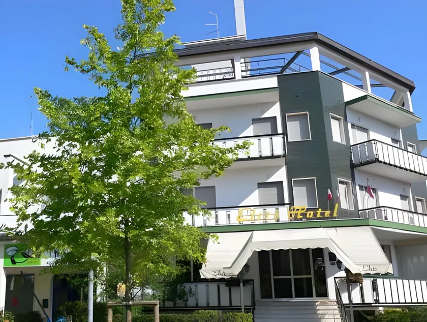 Hotel Elite - Image 1