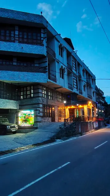 Octave Himalayan Hamlet - Image 1