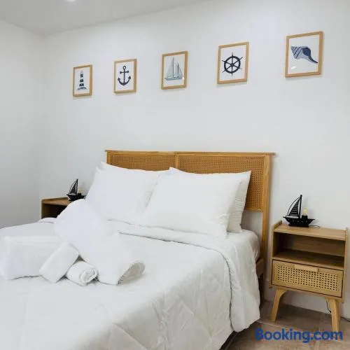Private, cozy, beach guest-suite C - Image 1