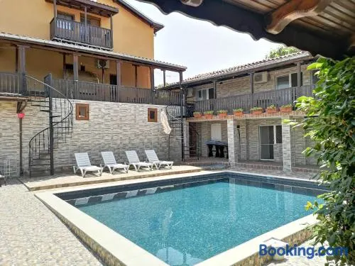 Bali Petrich - Image 1