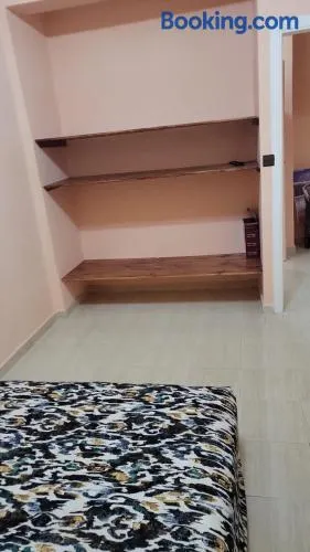 شقة ممتازة باسكان الشعبي طريق مهدية تتوفر على جميع وسايل الراحة - Image 1