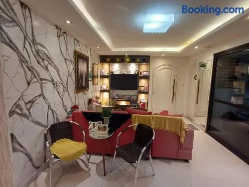 APARTAMENTO COMPLETO NA VISCONDE DE SOUZA FRANCO, com vista para a area mais nobre de Belém - Image 1
