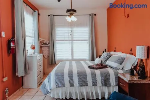 2 Cozy College Student Room with AC, Wi-Fi, Kitchenette - Image 1