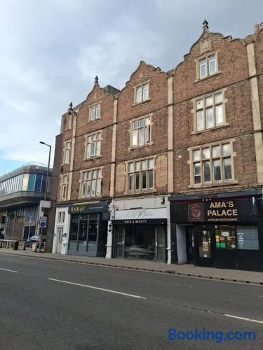 An essential studio flat located in the town centre riverside - Image 1