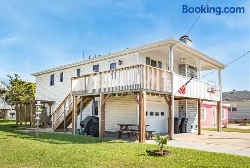 Turtle-ly Beachin' - KDH MP 6, Ocean View, Beach 165 Yds, Sound Access, Year Round Flex Stays - Image 1
