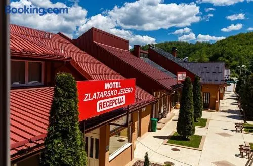 Motel Zlatarsko jezero - Image 1