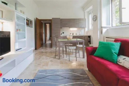 Milano Colletta Apartment - Image 1