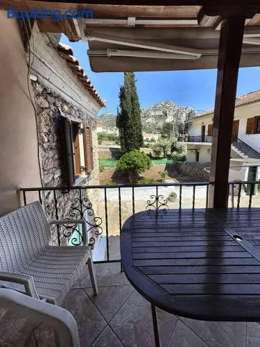 Leos Traditional Holiday House - Image 1