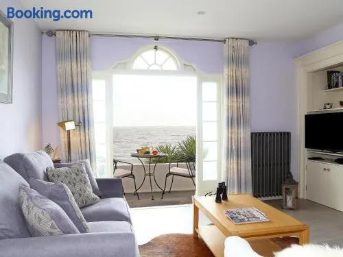 Seashore Apartment - Image 1