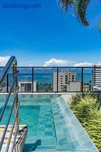 Belíssima Quarto e sala com varanda Time Ponta verde Maceió - AL - Image 1