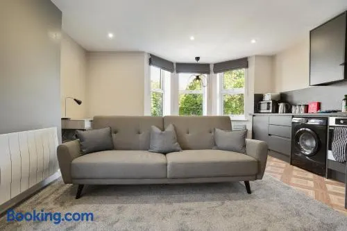 The Olive Tree - Superior 2-Bed Apartment - Image 1