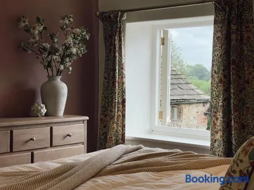 The Little Chantry - Hot Tub, Riverside, Pet Friendly - Image 1