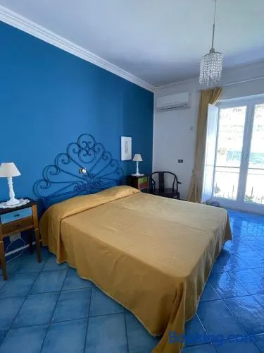 B&B Lunaponzese-Ponza centro - Image 1