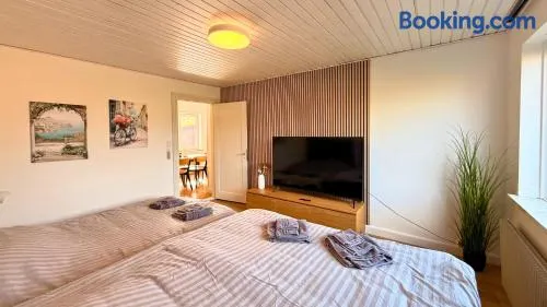 Pet-Friendly 2-Room Ground Floor Stay with Fenced Garden near Femern - Image 1