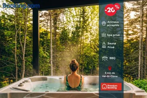 Chalet Gratitude with Private SPA & Sauna - Image 1