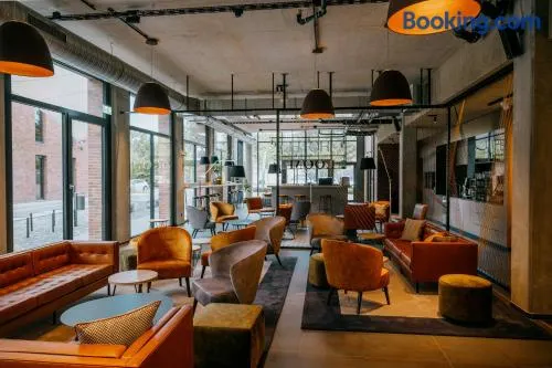 LOOM Hotel & Skybar - Image 1