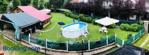 Sportinghouse - Image 1