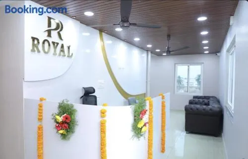 Hotel PR Royal - Image 1