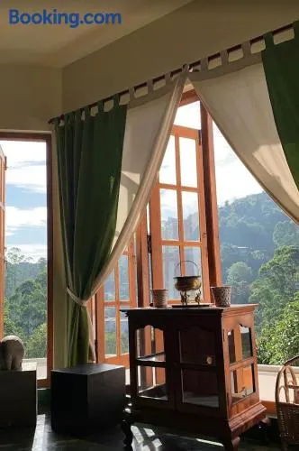 Sherwood Bungalow Bandarawela - Image 1