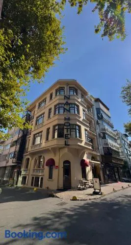 Nan Hotel - Image 1