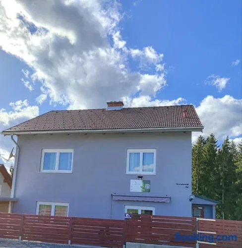 Sigi Apartment - Image 1