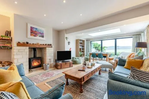 4 Bed in West Down oc-32588 - Image 1