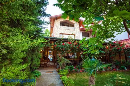 Todorovi Guest House - Image 1