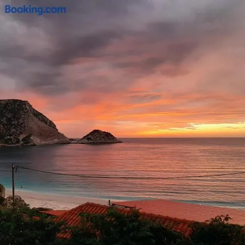 Petani Beachside Accommodation - Image 1
