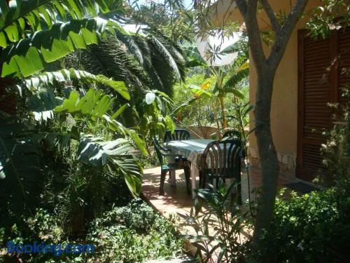 Stanza in Villa con bagno in comune Vista mare e Giardino - Image 1